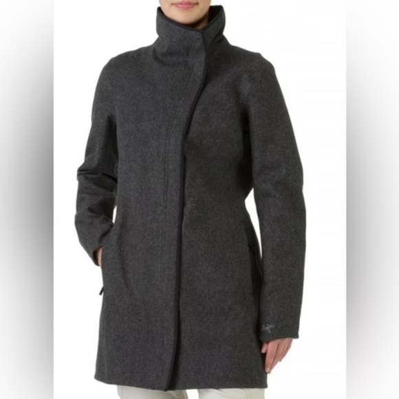 Arc'teryx Elda tech wool coat - Picture 2 of 8